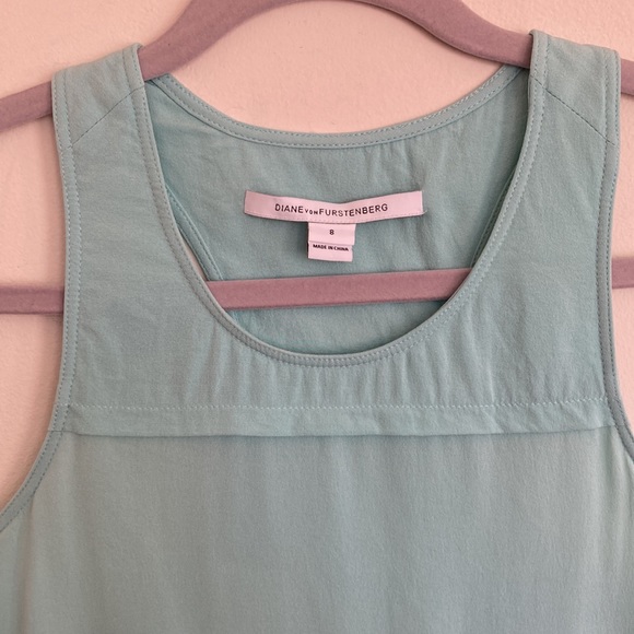 DIANEvonFURSTENBURG DVF Womens Tank Top Size 8 Racerback 100% Silk Pastel Career - Picture 10 of 12